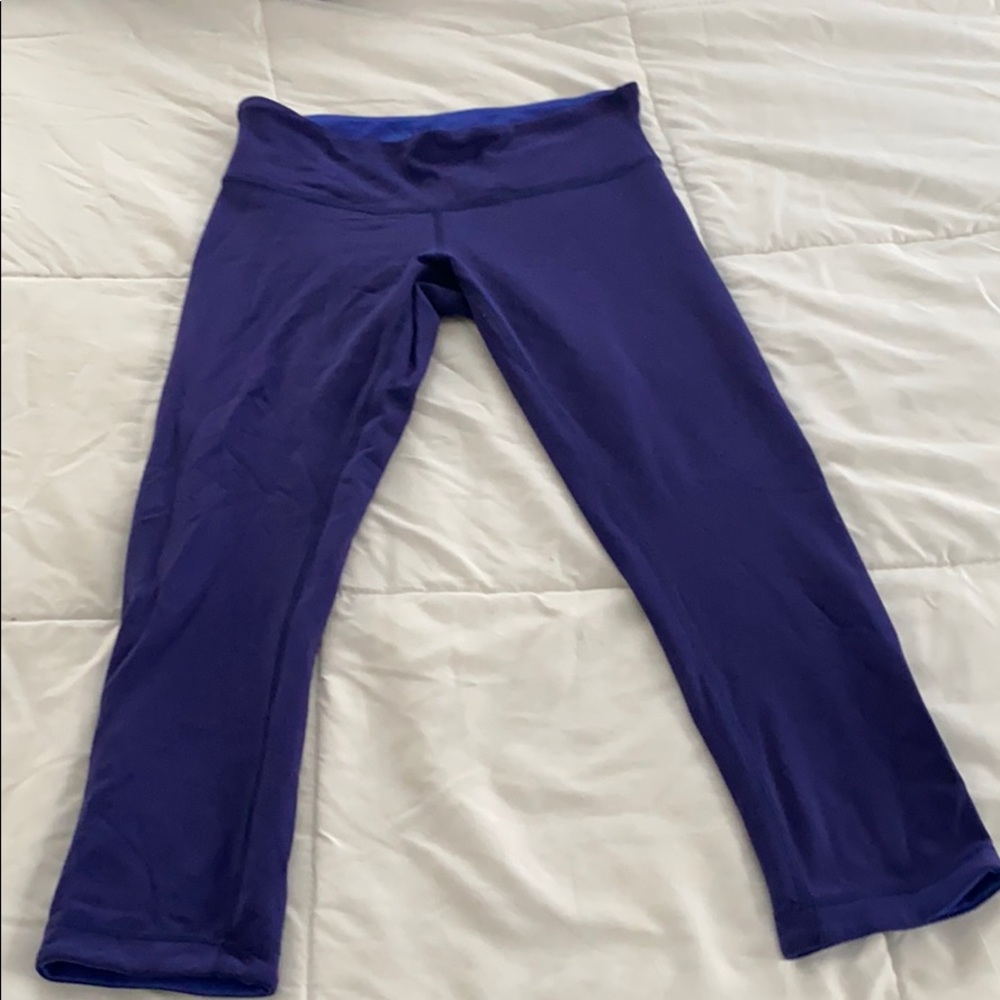 Lululemon soul cycle leggings.